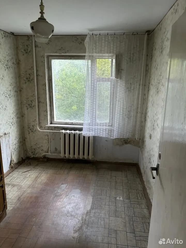 Продается 4-комн. квартира, 61 м² — фото 2