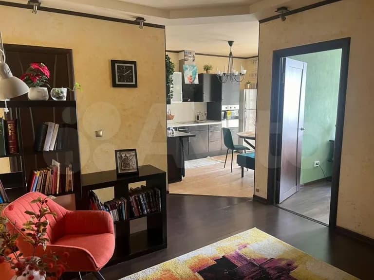 Продается 1-комн. квартира, 45 м² — фото 4