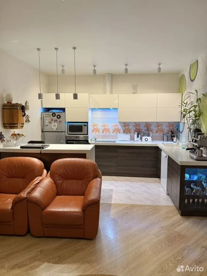 Продается 3-комн. квартира, 120 м²