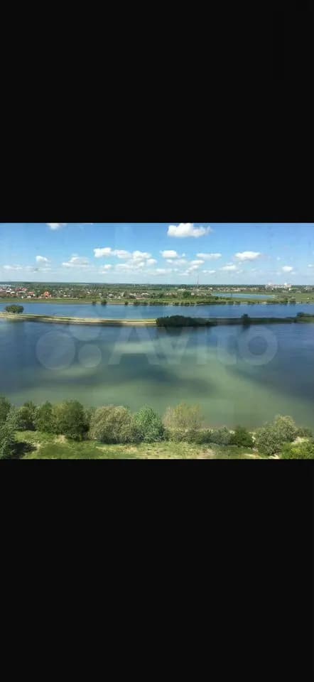 Продается 2-комн. квартира, 84.5 м²