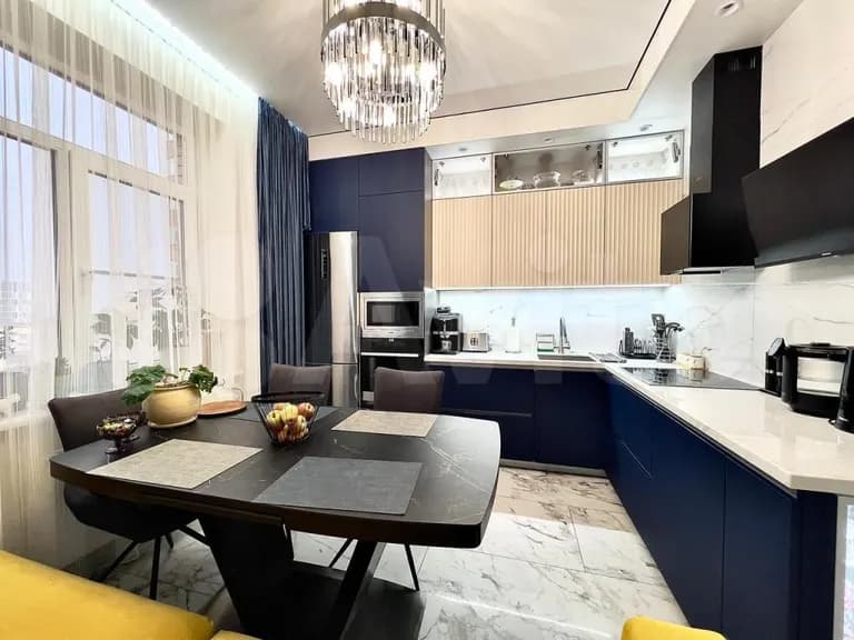 Продается 3-комн. квартира, 94.7 м²