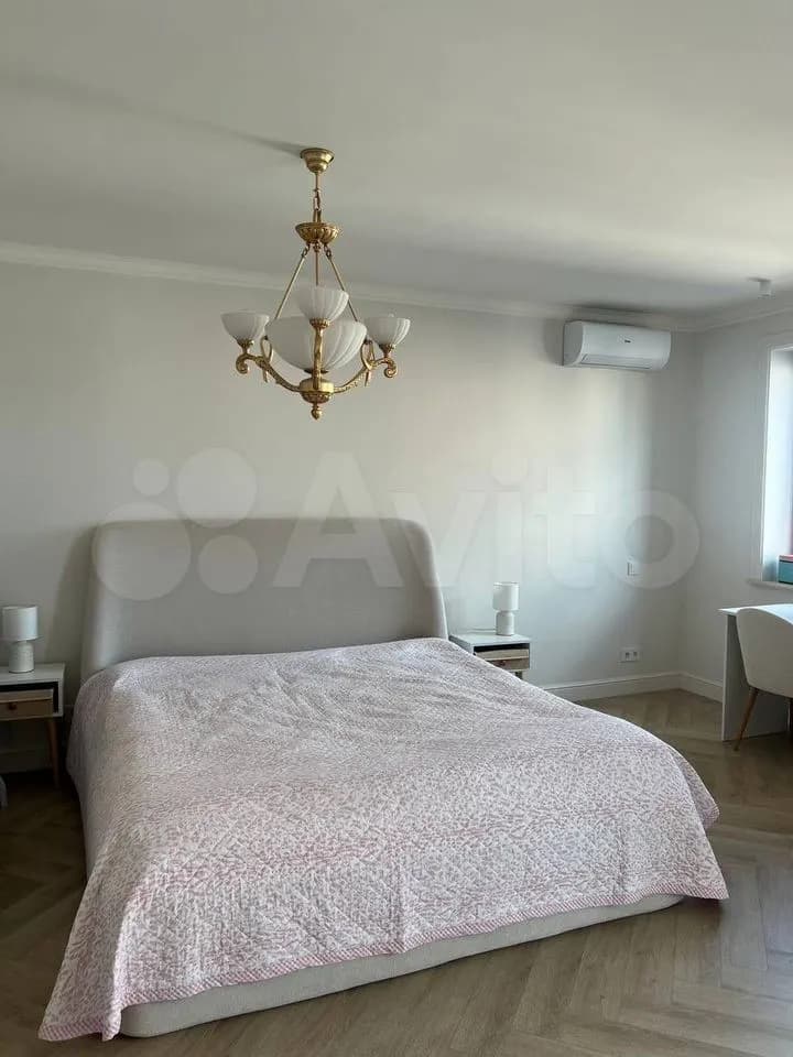 Продается 1-комн. квартира, 81 м² — фото 3