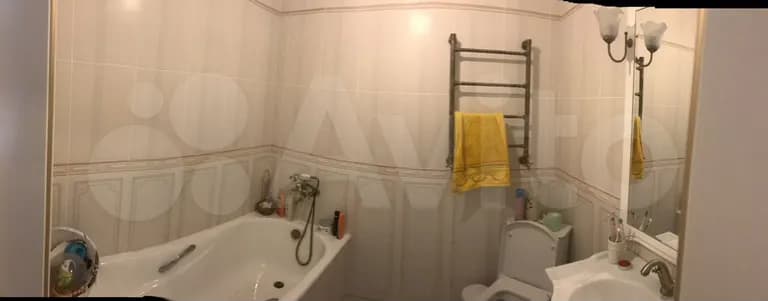Продается 4-комн. квартира, 168 м²