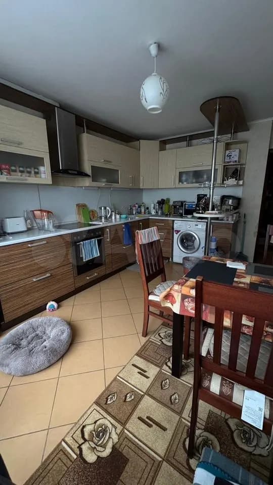 Продается 2-комн. квартира, 66 м²