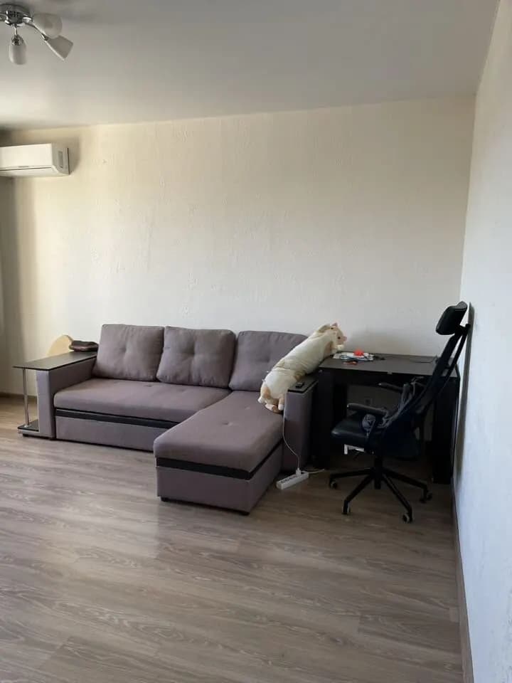 Продается 1-комн. квартира, 40 м² — фото 2