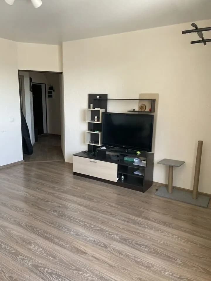 Продается 1-комн. квартира, 40 м² — фото 4