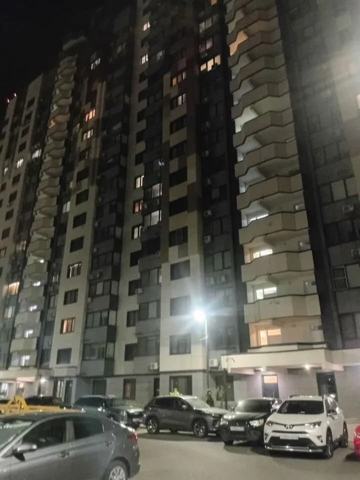 Продается 1-комн. квартира, 48.2 м² — фото 2