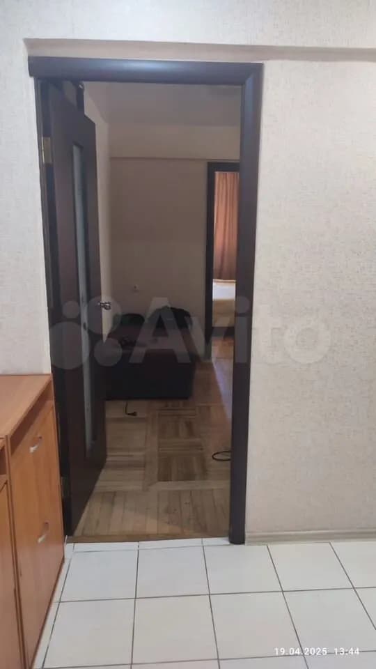 Продается 3-комн. квартира, 50.1 м² — фото 2