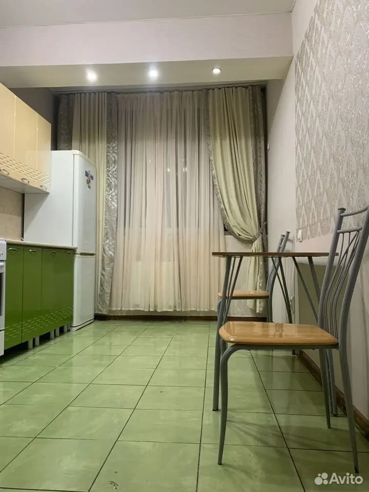 Продается 2-комн. квартира, 60 м² — фото 3