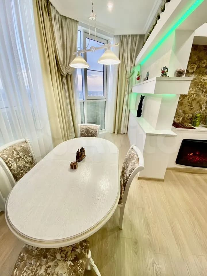 Продается 3-комн. квартира, 105.5 м² — фото 2