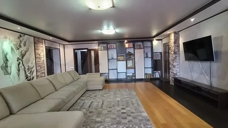 Продается 3-комн. квартира, 104 м²