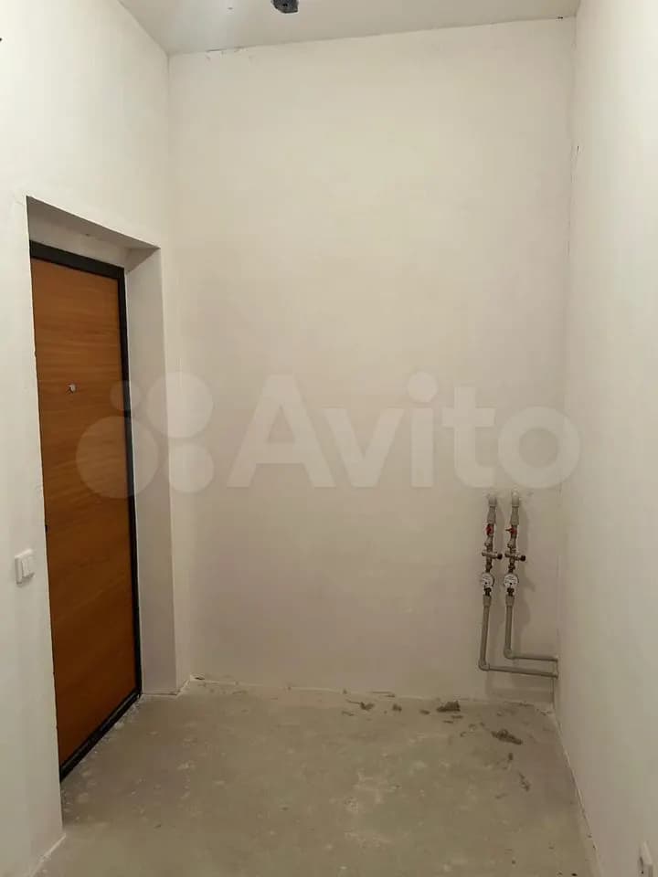 Продается 2-комн. квартира, 70.2 м² — фото 2