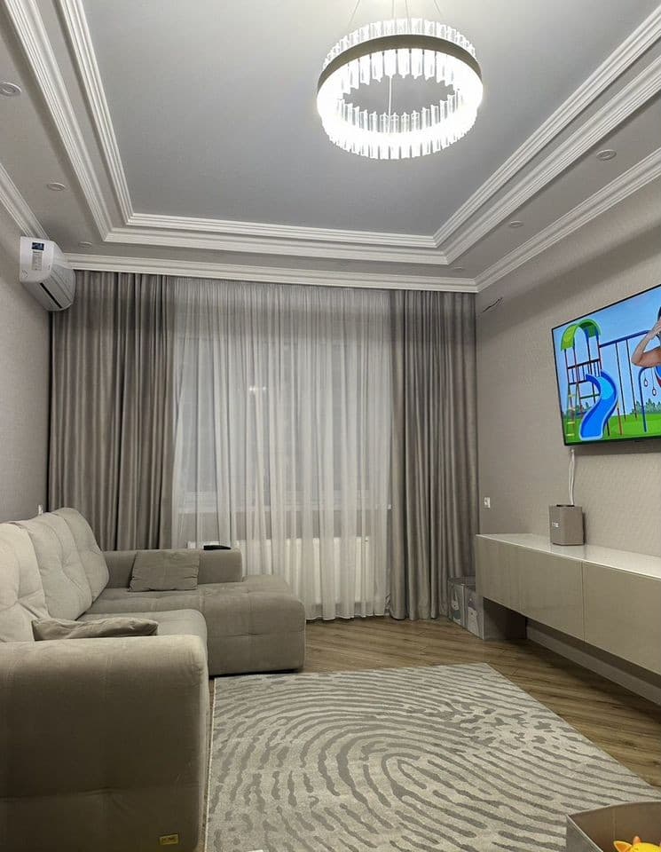 Продается 2-комн. квартира, 60 м²