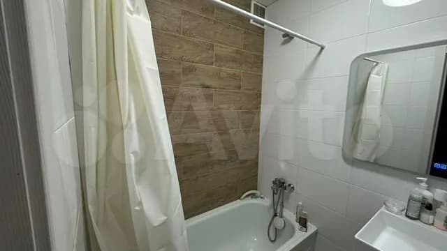 Продается 2-комн. квартира, 49.1 м² — фото 2