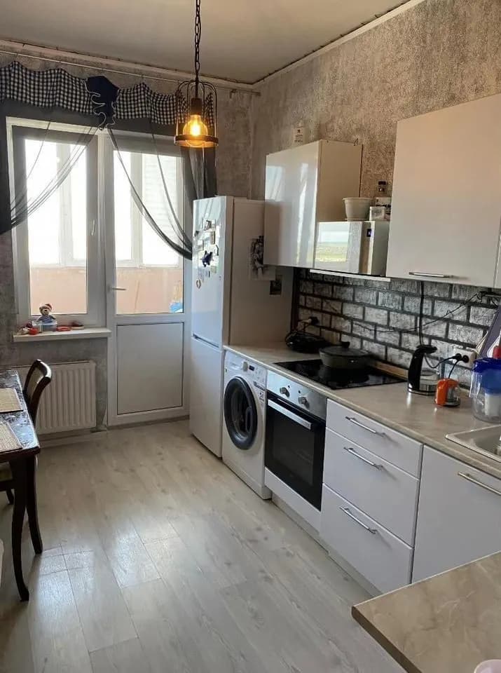 Продается 2-комн. квартира, 56 м² — фото 3