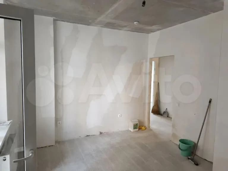 Продается 2-комн. квартира, 71.8 м² — фото 2