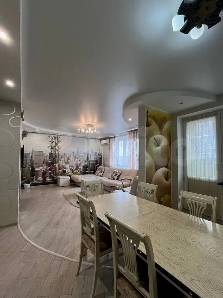 Продается 4-комн. квартира, 154.4 м² — фото 2
