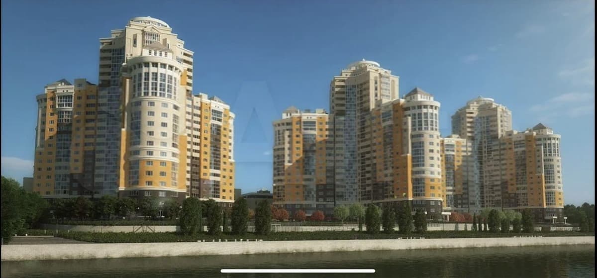 Продается 4-комн. квартира, 226 м² — фото 2