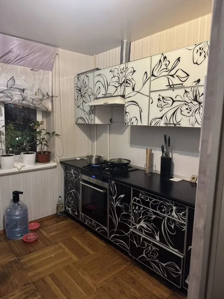 Продается 3-комн. квартира, 60.1 м²