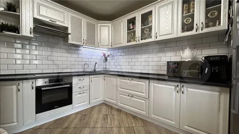 Продается 3-комн. квартира, 81.4 м²