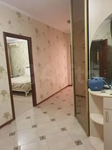 Продается 2-комн. квартира, 73 м² — фото 2