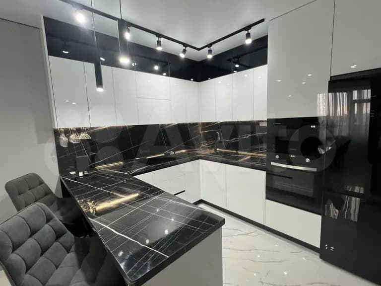 Продается 2-комн. квартира, 56 м² — фото 3