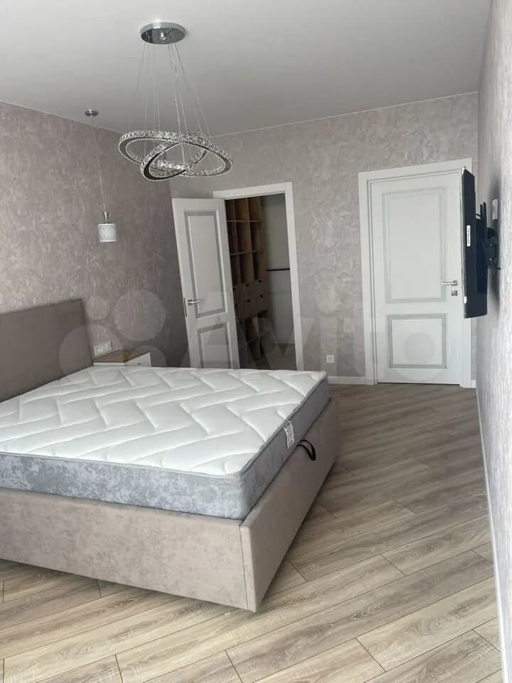 Продается 1-комн. квартира, 62.3 м² — фото 3