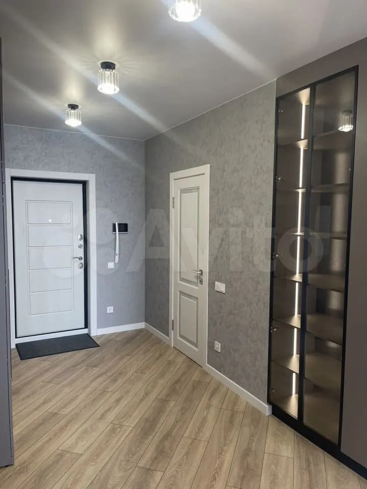 Продается 1-комн. квартира, 62.3 м² — фото 4