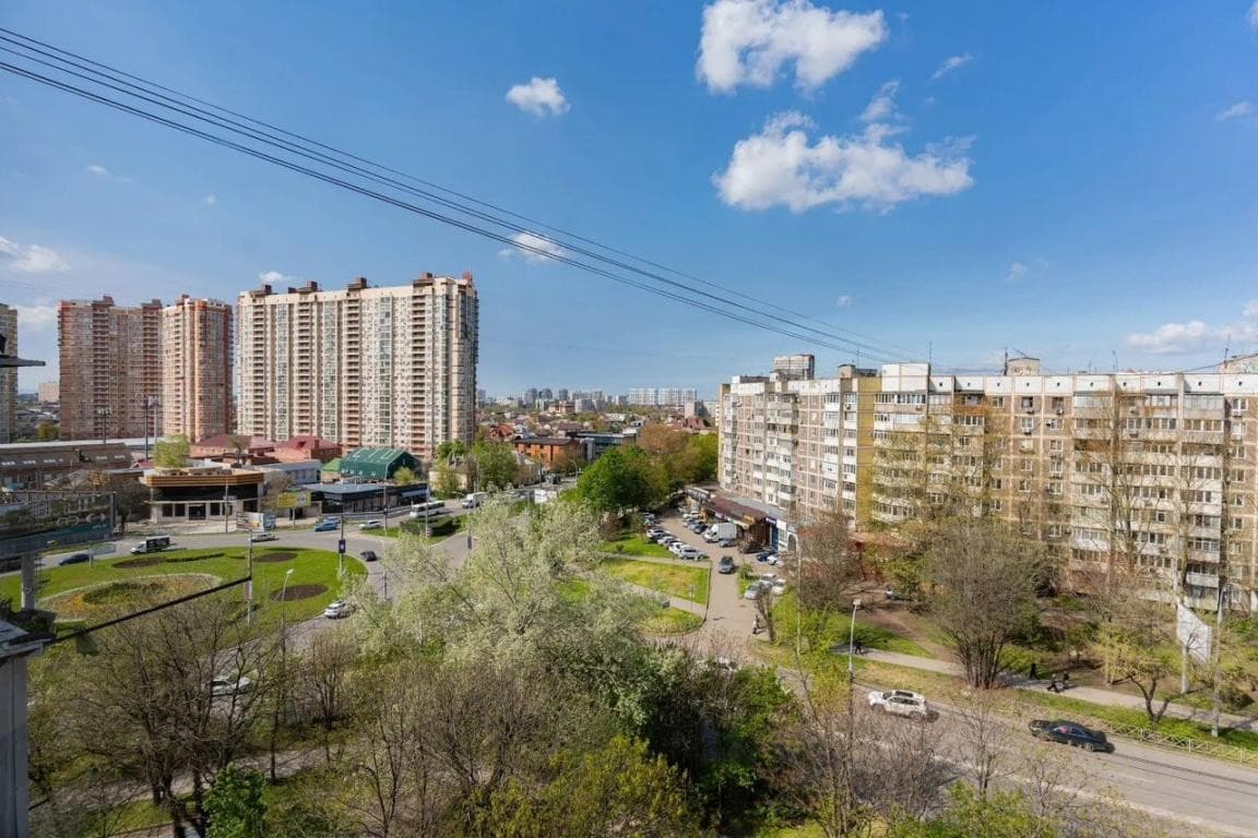 Продается 3-комн. квартира, 61.8 м² — фото 2