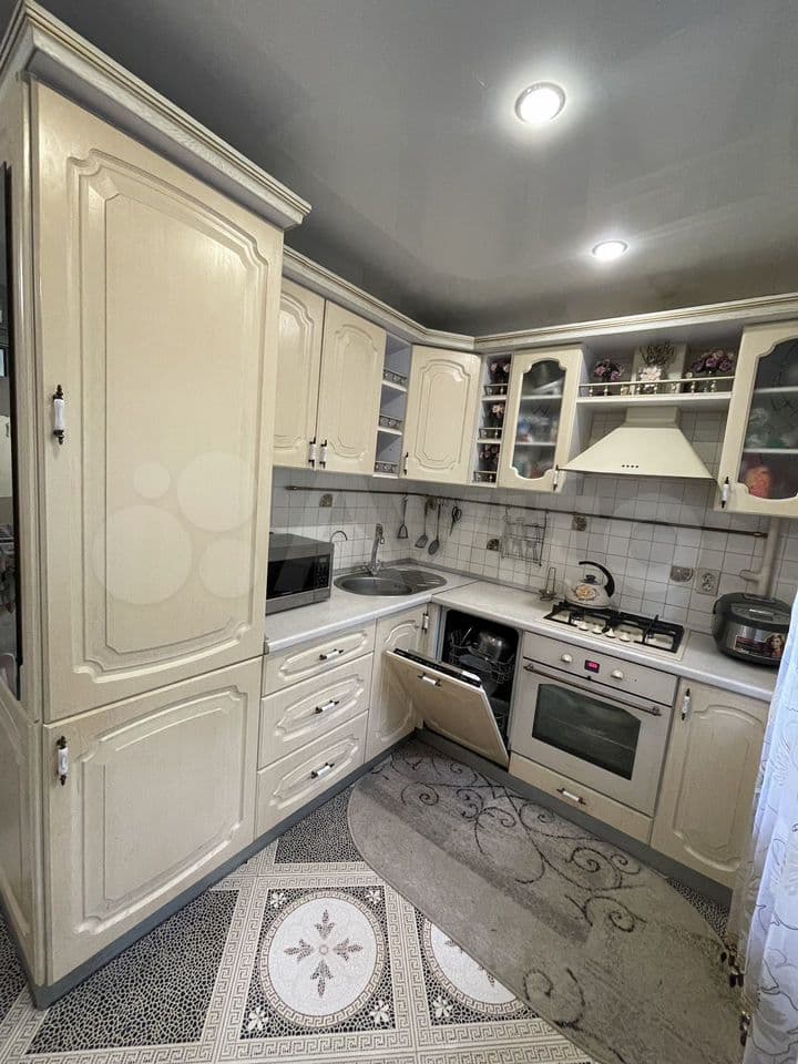 Продается 2-комн. квартира, 40 м² — фото 2