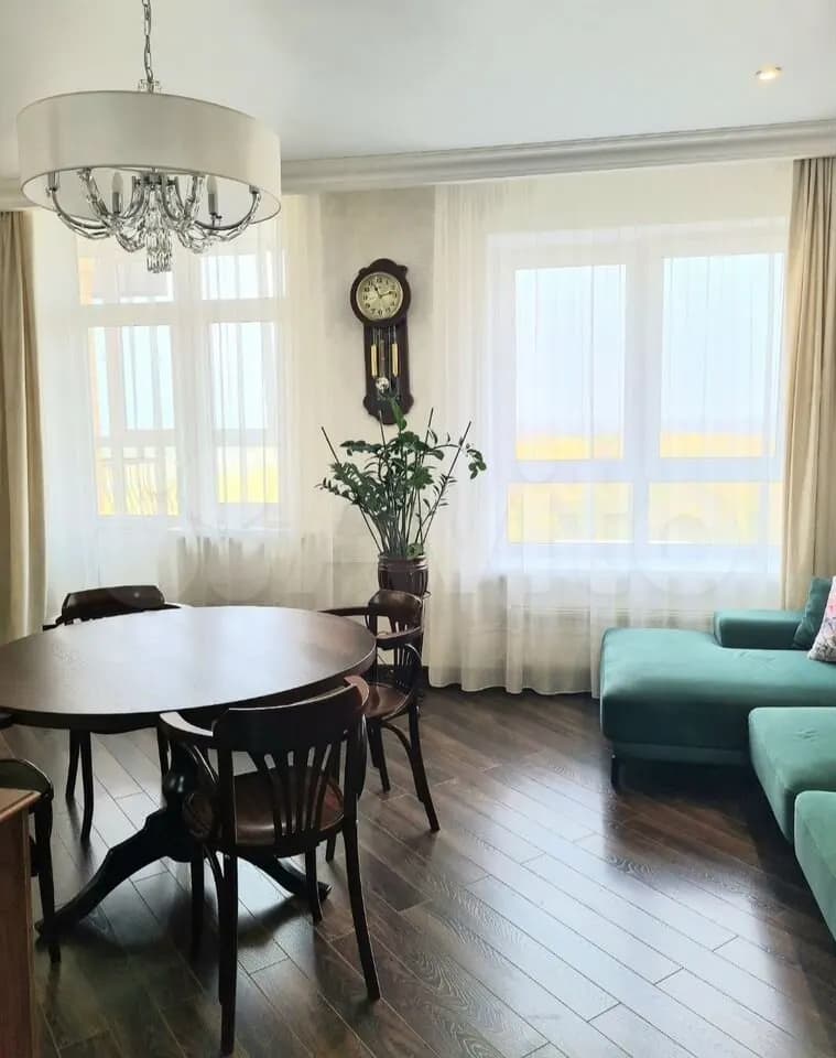 Продается 2-комн. квартира, 69 м²