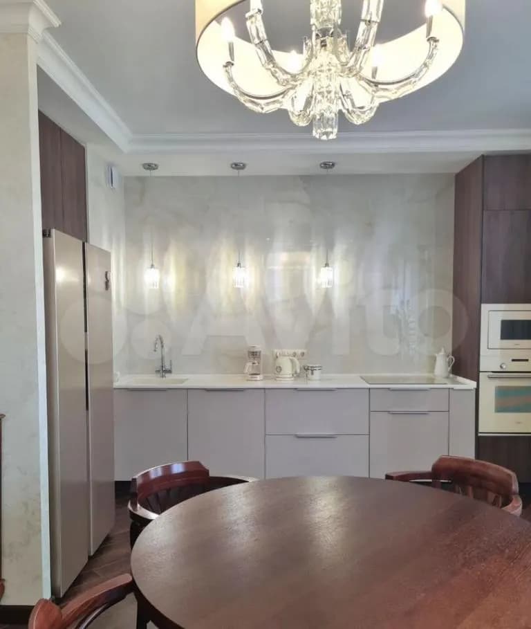 Продается 2-комн. квартира, 69 м² — фото 2
