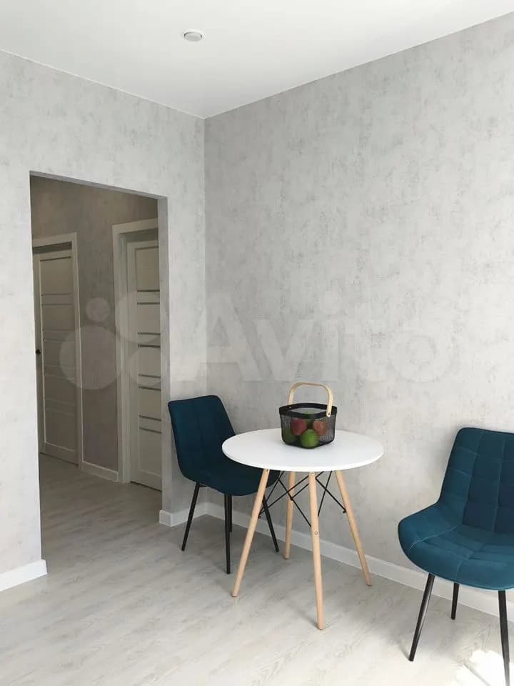 Продается 2-комн. квартира, 42.4 м² — фото 2