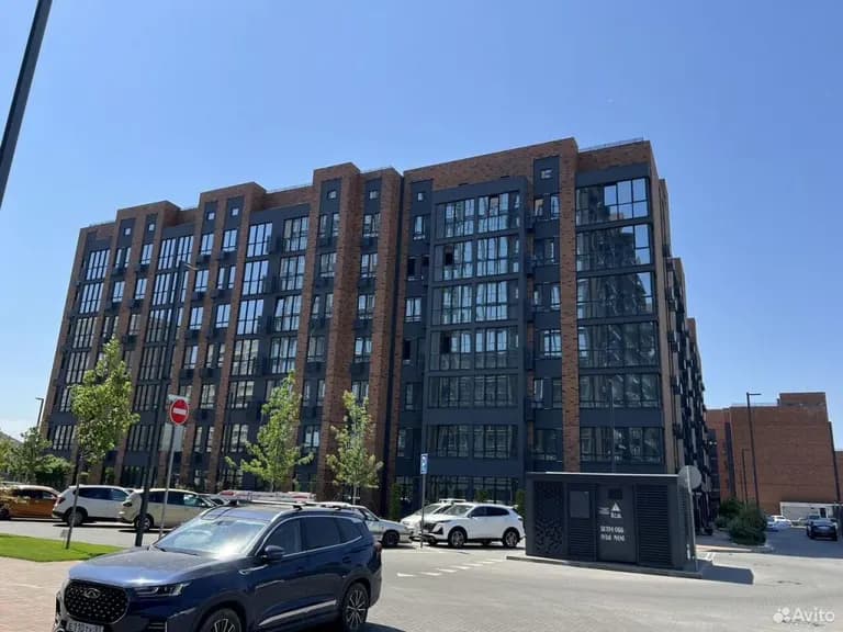 Продается 4-комн. квартира, 93.9 м² — фото 2
