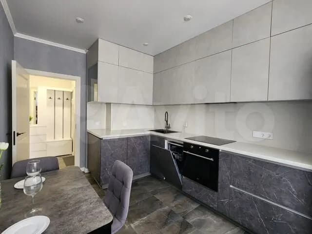 Продается 2-комн. квартира, 60 м²