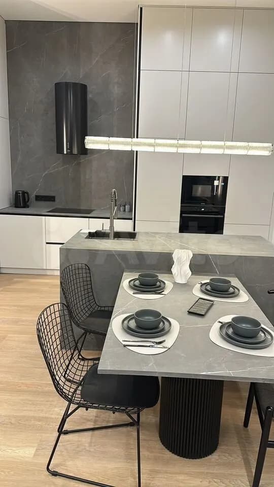 Продается 2-комн. квартира, 70 м²