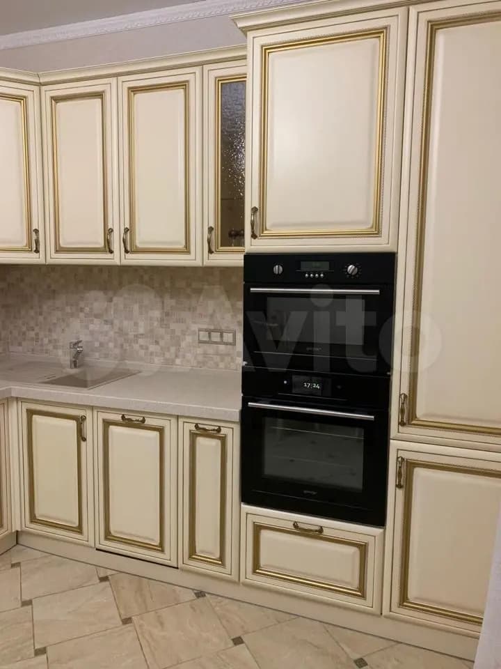 Продается 2-комн. квартира, 77.3 м² — фото 2
