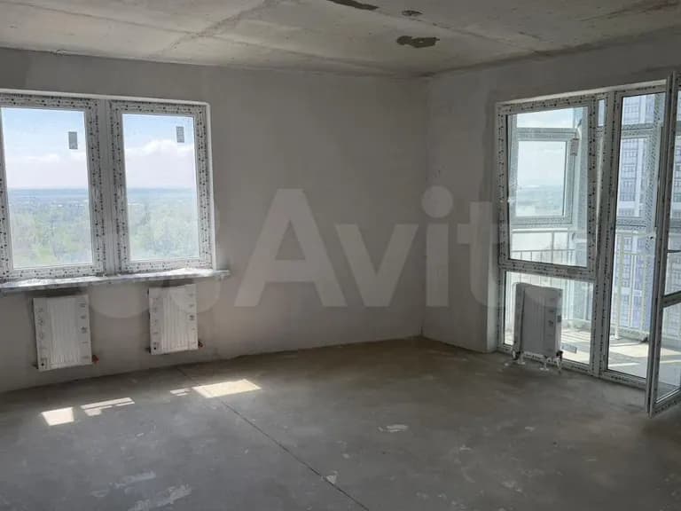 Продается 2-комн. квартира, 96.8 м²