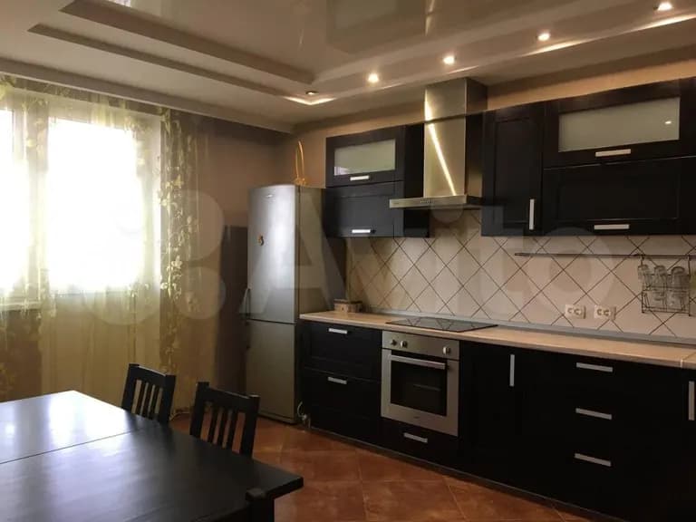 Продается 2-комн. квартира, 76.6 м² — фото 2
