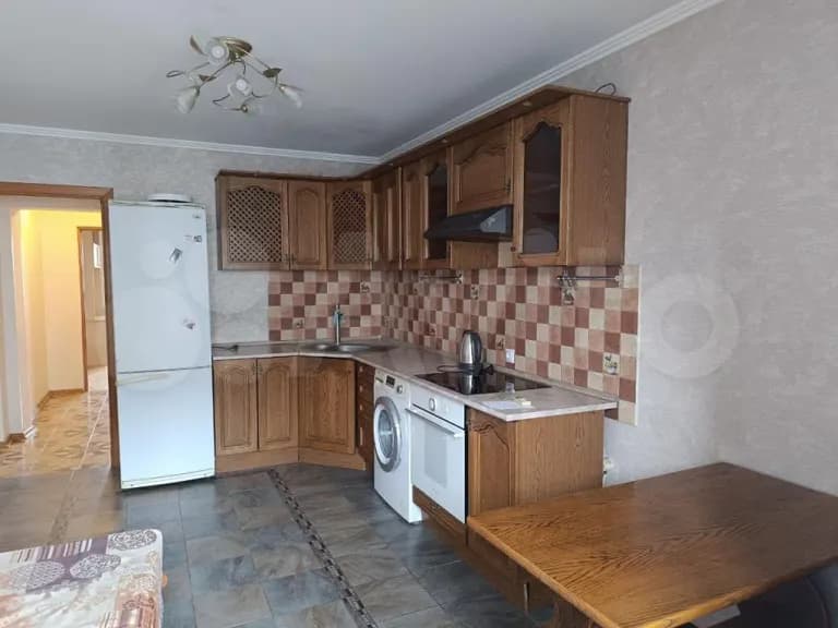 Продается 3-комн. квартира, 75 м²