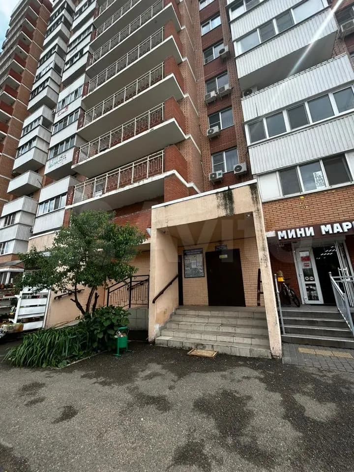 Продается 2-комн. квартира, 55.5 м²