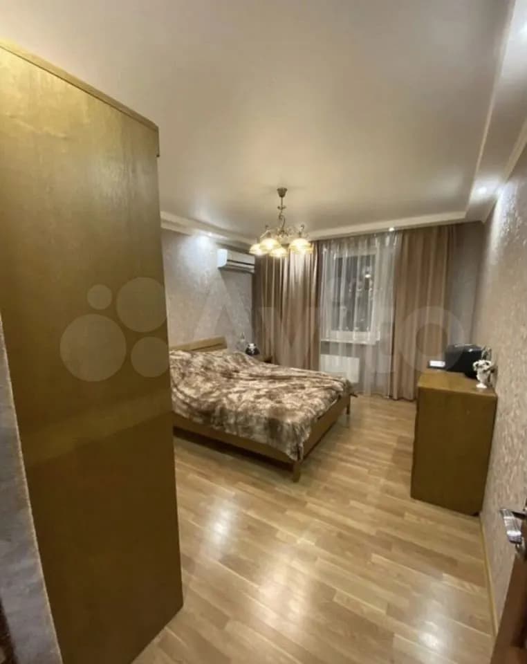 Продается 3-комн. квартира, 90 м² — фото 2
