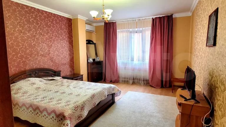 Продается 3-комн. квартира, 110 м²