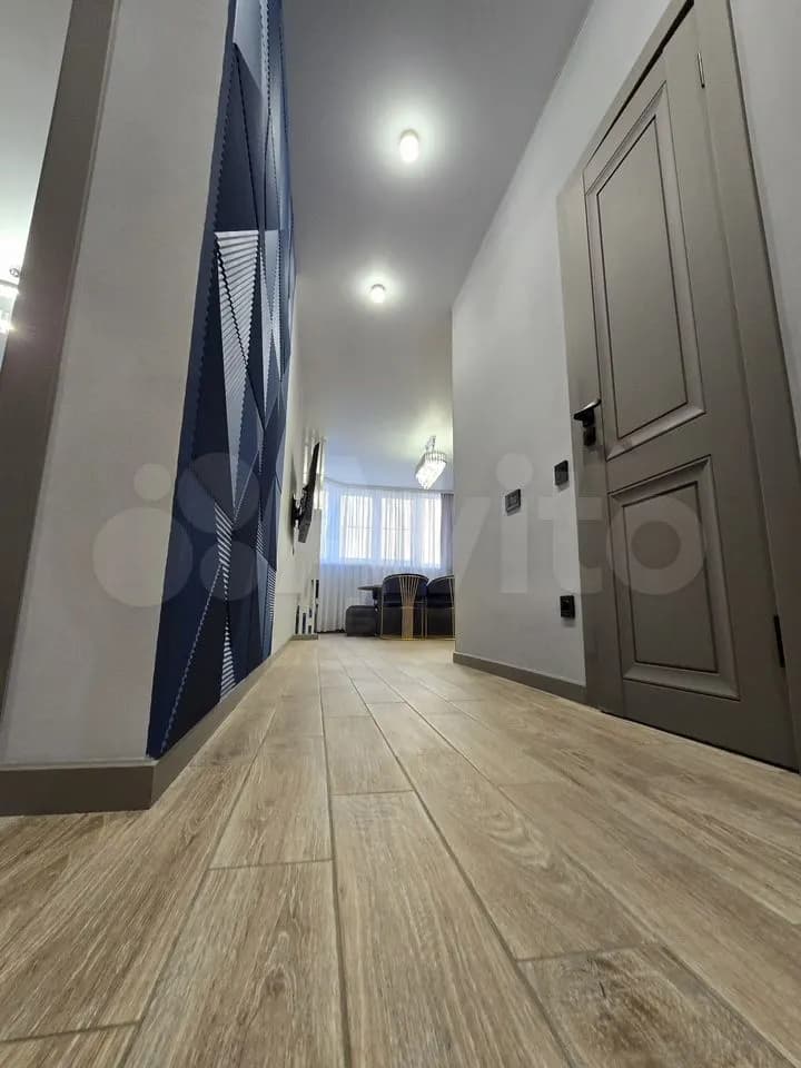 Продается 2-комн. квартира, 65.3 м² — фото 2