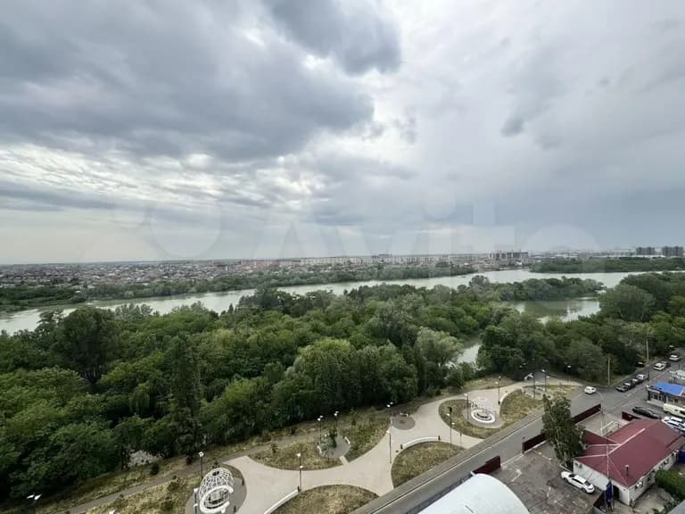 Продается 1-комн. квартира, 47.7 м²