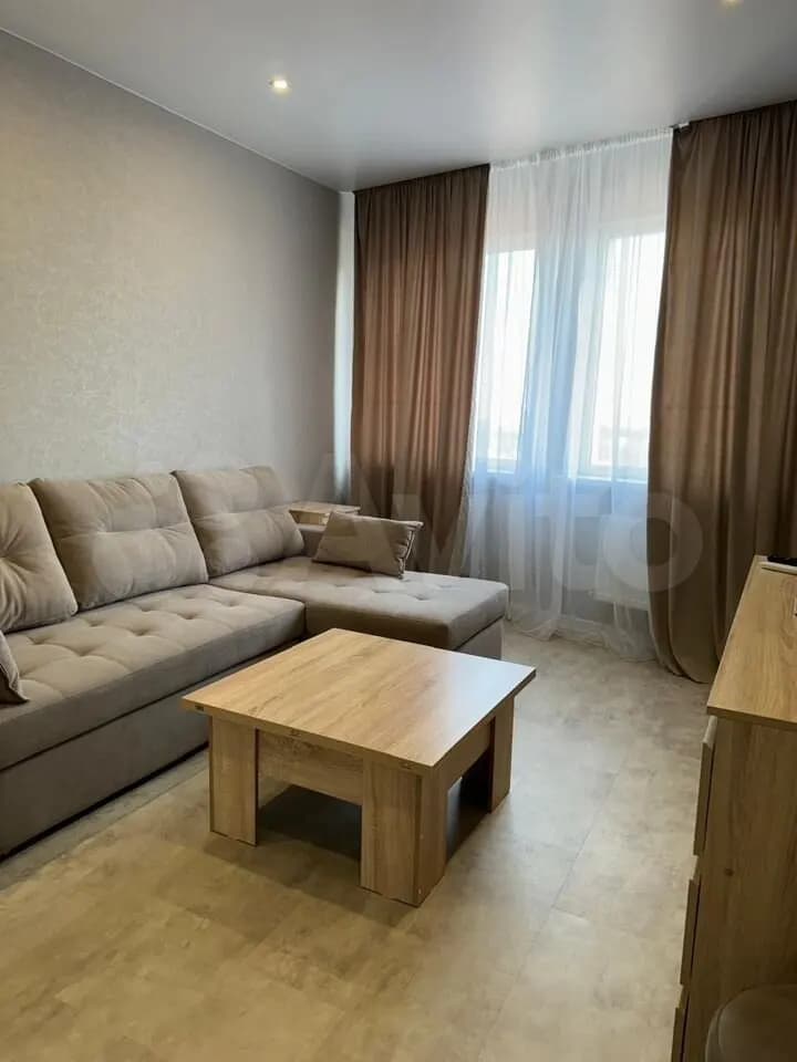 Продается 1-комн. квартира, 40 м² — фото 3