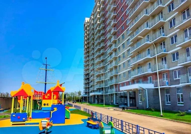 Продается 2-комн. квартира, 53.3 м²