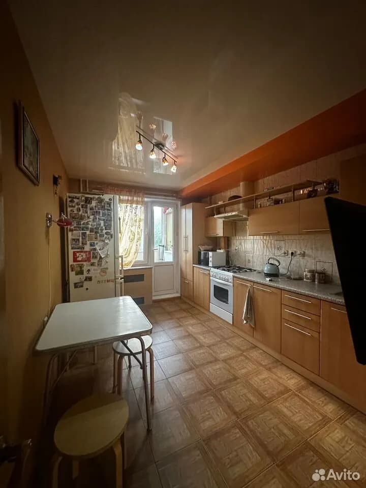 Продается 3-комн. квартира, 82 м²