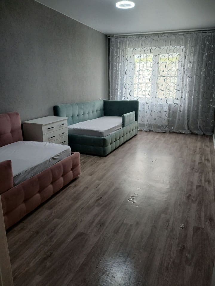 Продается 2-комн. квартира, 63 м² — фото 2