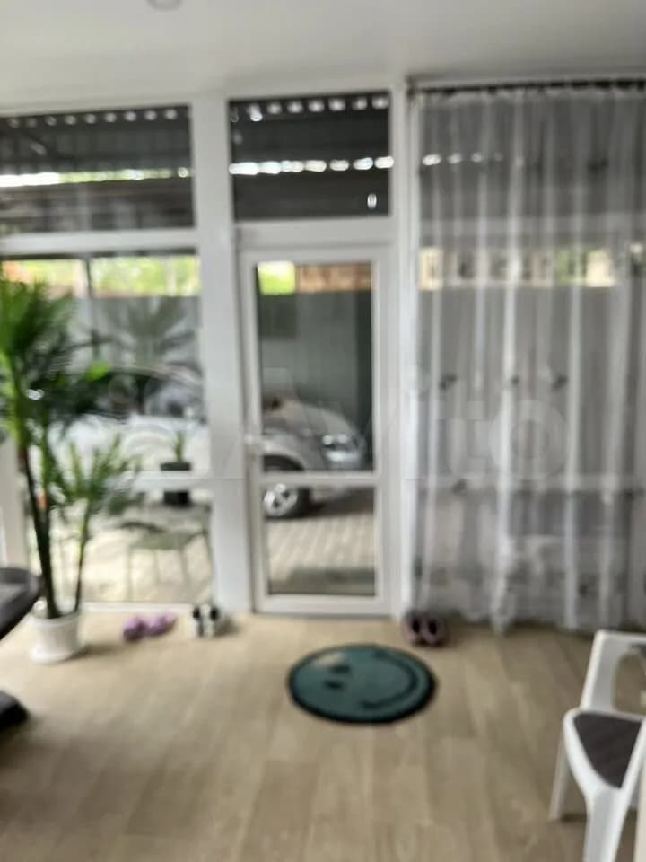 Продается 1-комн. квартира, 63.7 м² — фото 3